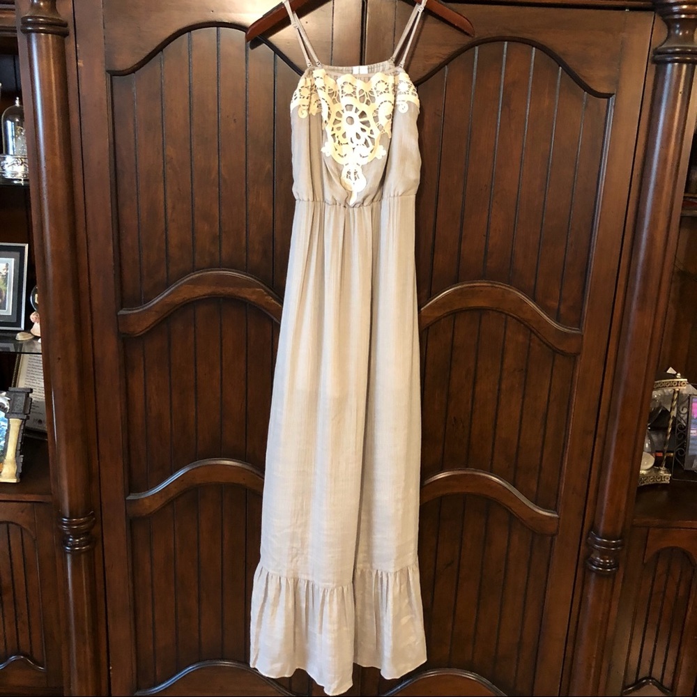LAUREN CONRAD MAXI DRESS